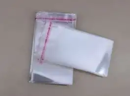 saco plástico com fita adesiva