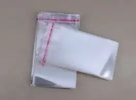saco plástico com aba adesivada